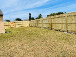 Wood Privacy Fence Project Fellsmere, Fl2