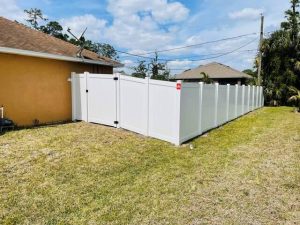 Vinyl Privacy Fence Install Melbourne Beach, Fl2