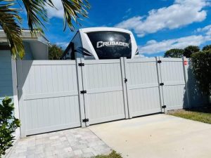 Vinyl Privacy Fence Install Satellite Beach, Fl
