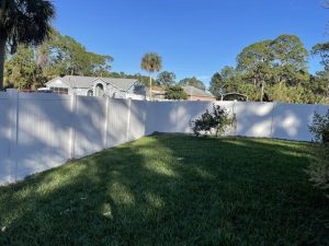 Vinyl Privacy Fence Palm Bay Fl (1)