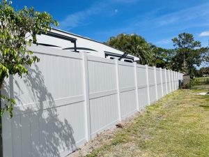 Vinyl Privacy Fence Install Ruskin Fl 3
