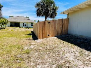 Wood Privacy Fence Install Malabar, Fl2