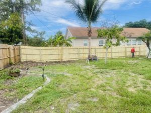Wood Privacy Fence Install Dover Fl