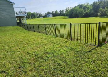 Aluminum Style E Fence Install! Aluminum Style E Fence Install!