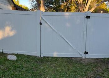Vinyl Privacy Fence Install Sarasota Fl2 Vinyl Privacy Fence Install Sarasota Fl2