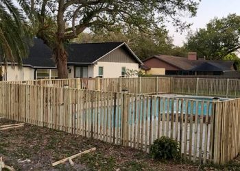 Wood Picket Fence Installation Palmetto Fl3 Wood Picket Fence Installation Palmetto Fl3