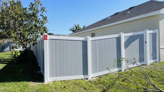 Vinyl Privacy Fence Installation Tampa Fl2 Vinyl Privacy Fence Installation Tampa Fl2